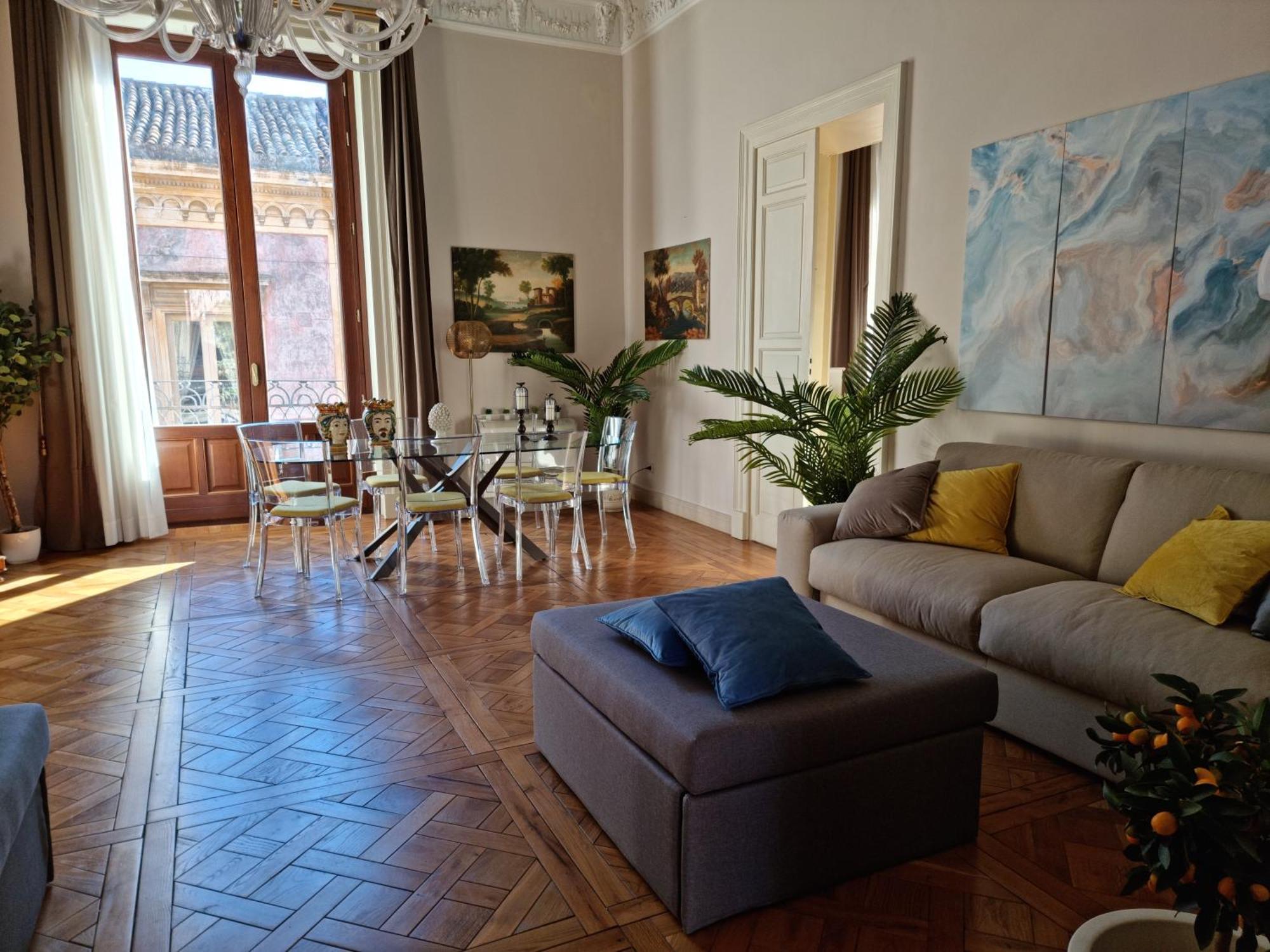Luxury Historic Residence With Heated Pool Near Catania, Taormina, The Sea And Mount Etna Джарре Экстерьер фото